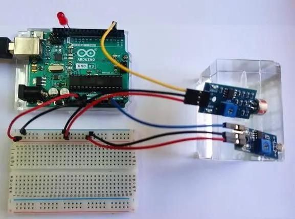 Ways to Realize Arduino "sound and Light Dual Control Lamp"