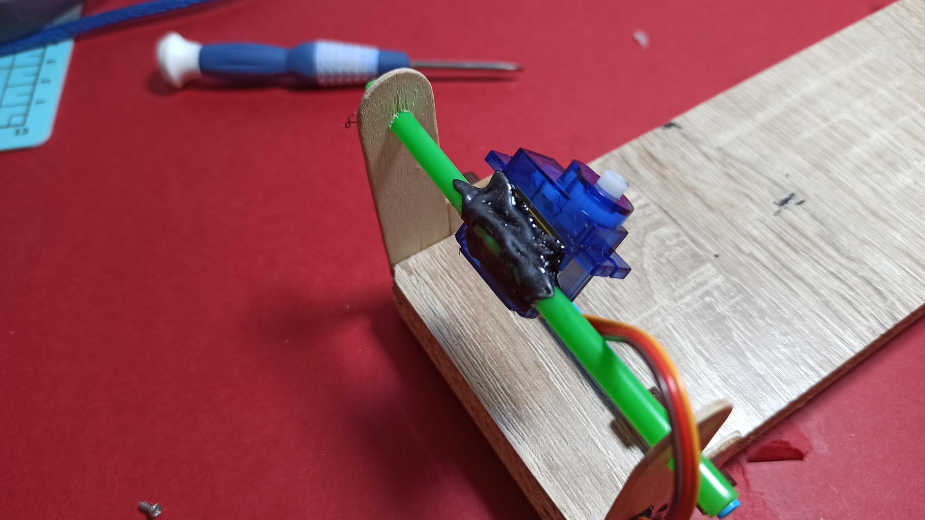 How To Make A Seismograph For School Project How to Make a Simple Seismograph : 4 Steps (with Pictures) - Instructables