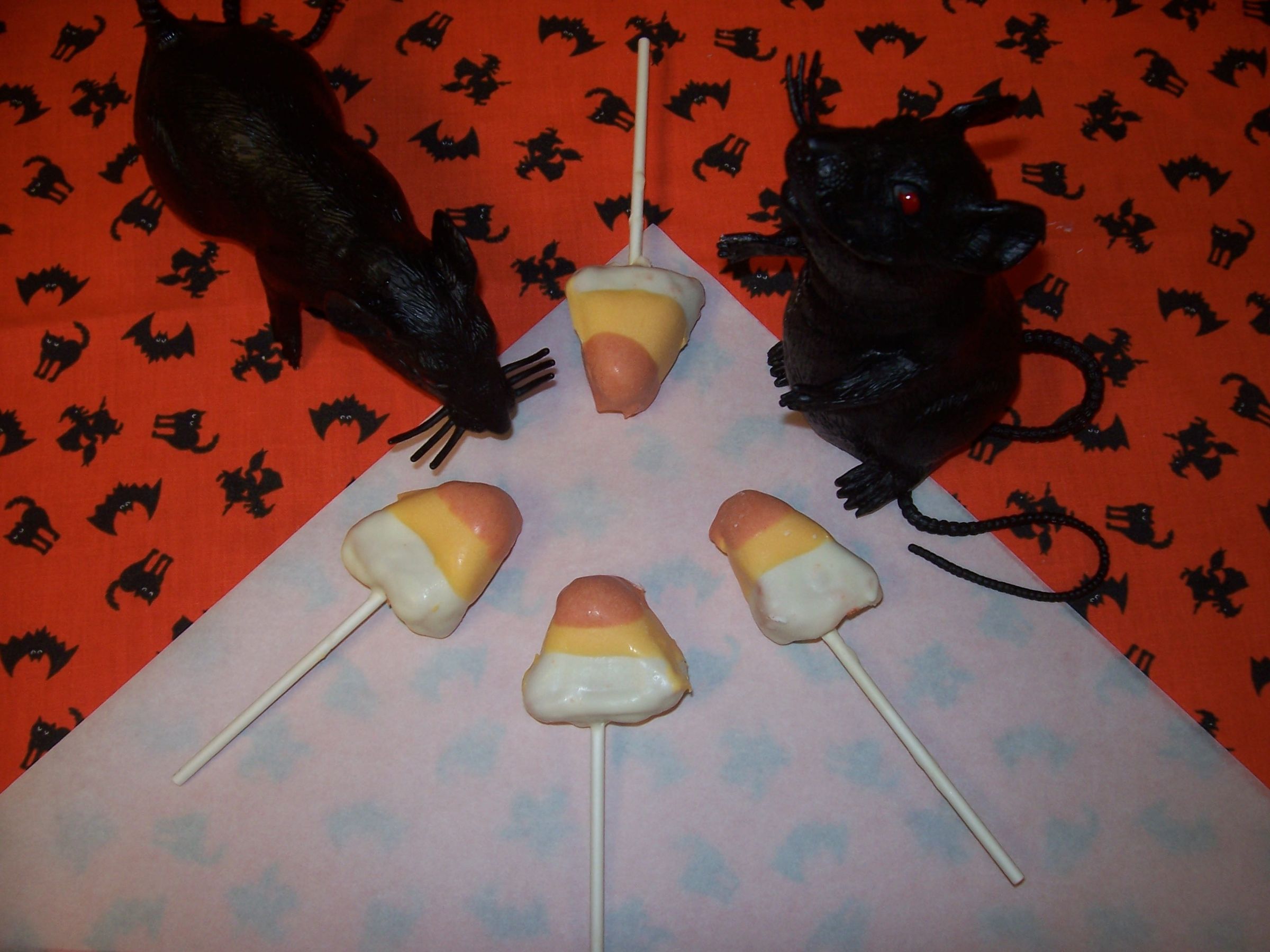 Butterfinger Pops (with a Leftover Surprise!)