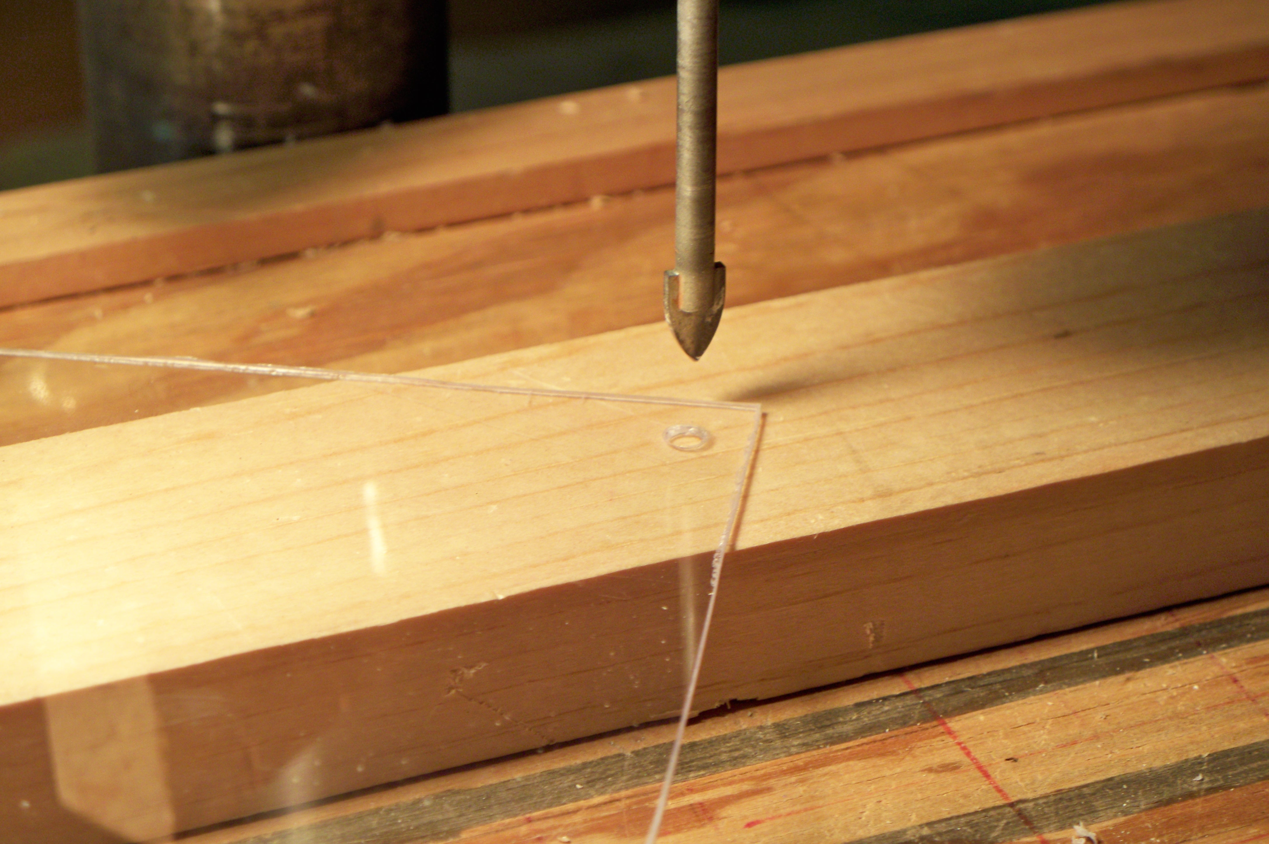 How to Recycle Jewel or CD Cases Into Picture Mounts 7 Steps