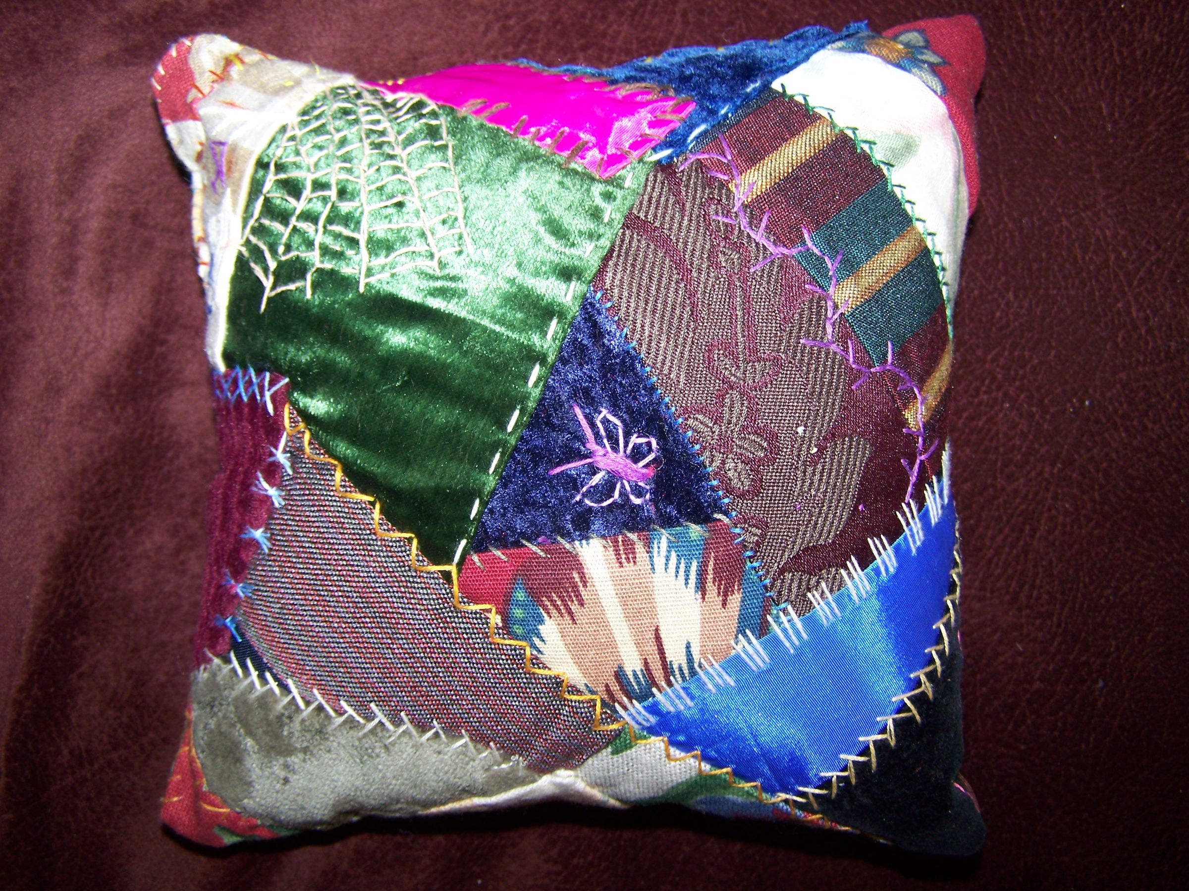 Hand Embroidered Crazy Quilt Pillows Instructables