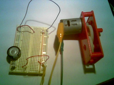 Wind-up Torch    Hand Cranked, Dynamo, LED  -Amended-