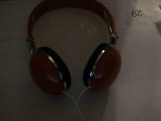 How to "Fix" a Pair of Broken Headphones