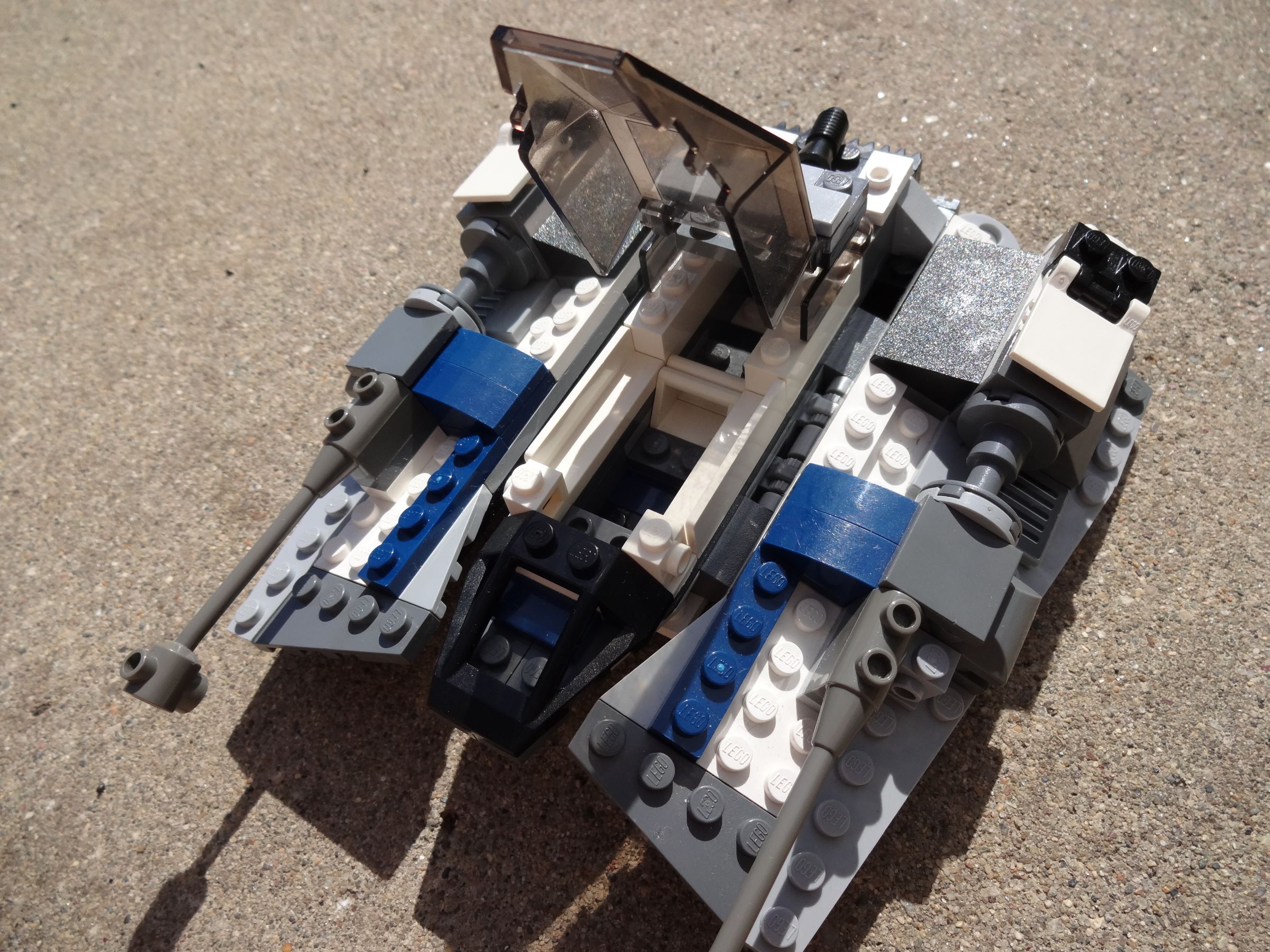 LEGO Snowspeeder - Instructables