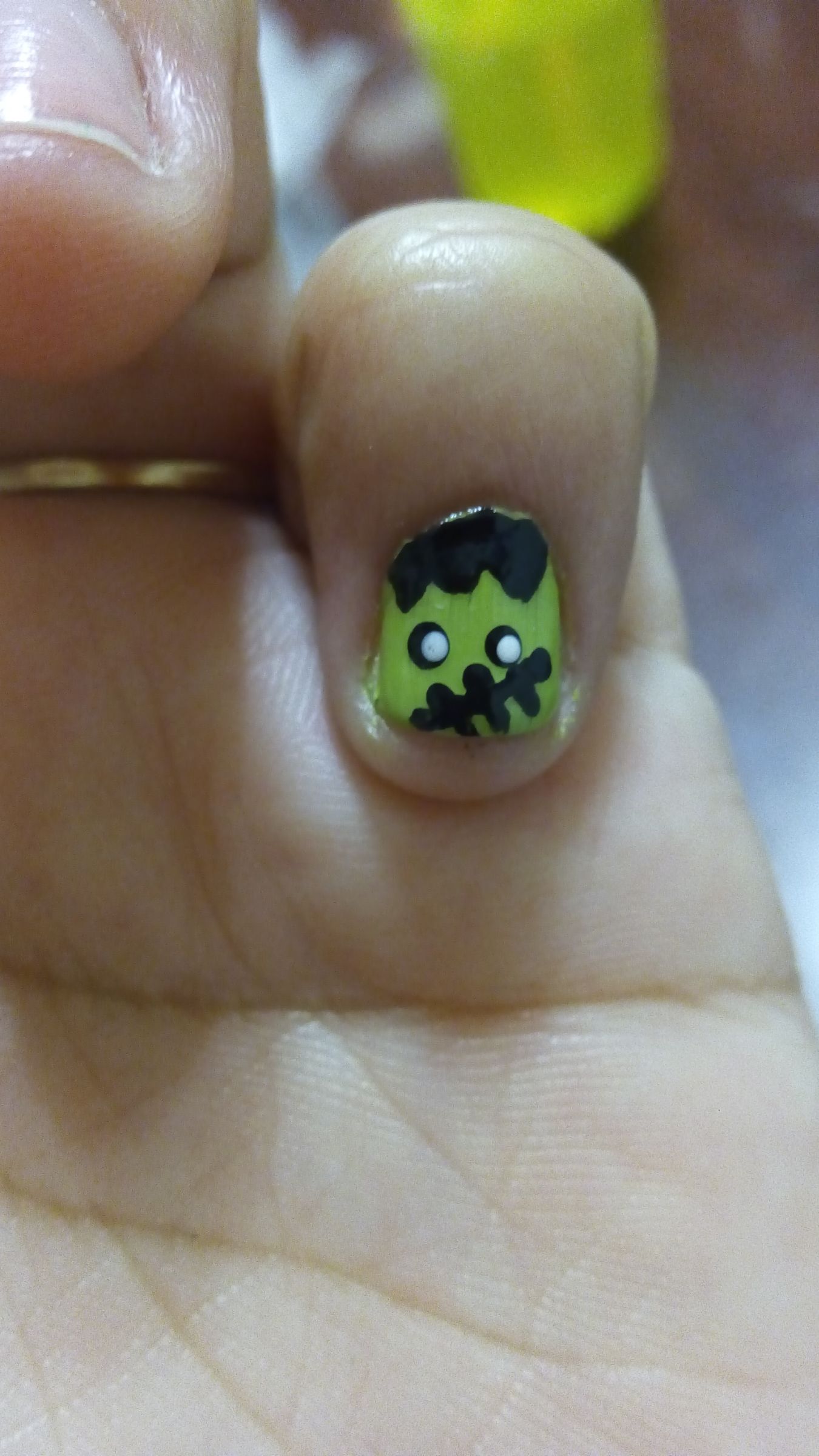 Halloween inspired nail art (Frankenstein) 