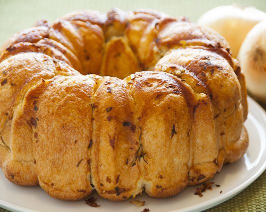 Buttery Onion Pull-Apart