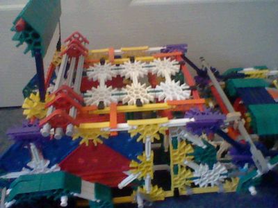Knex Car With Large Trunk Space Crash Test.