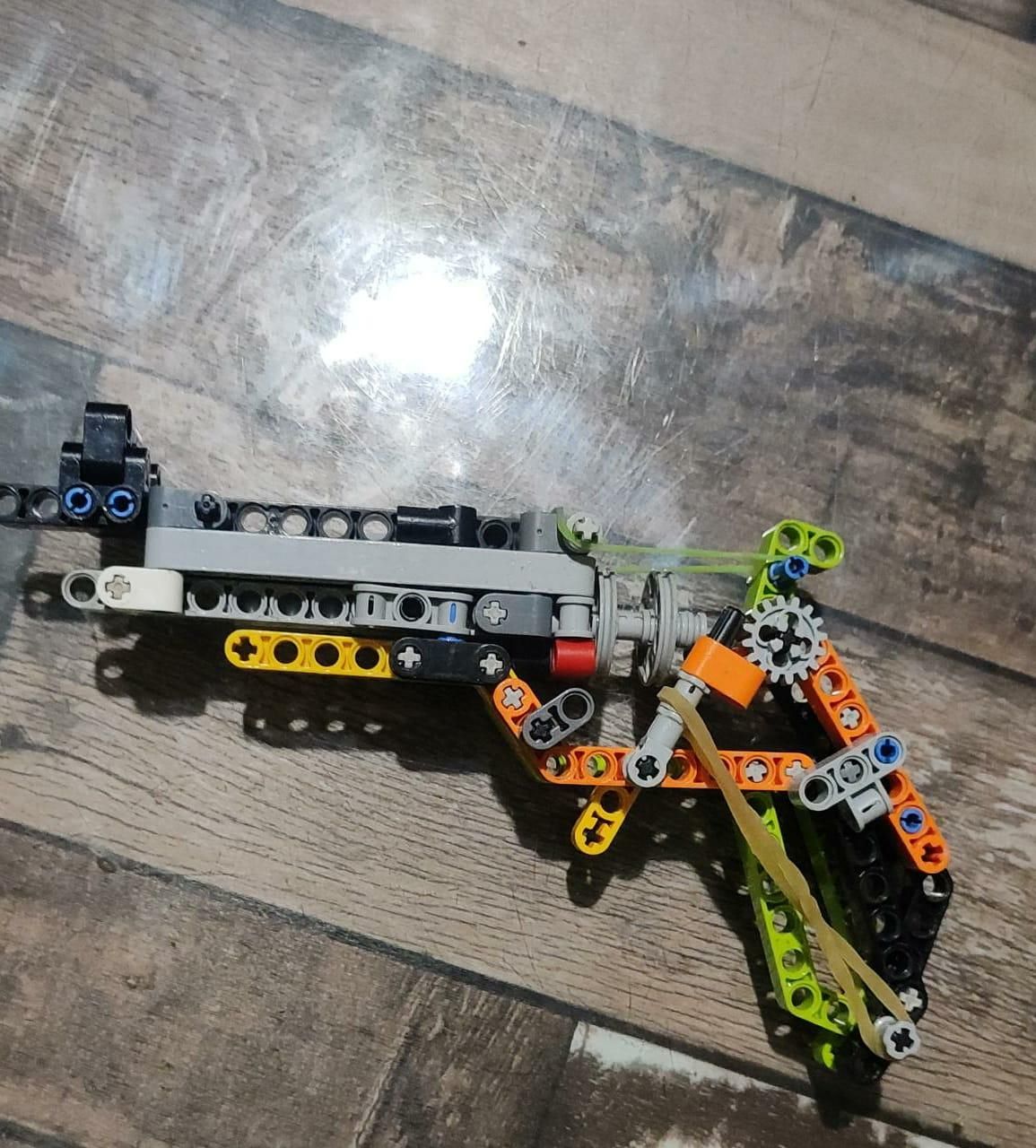Working Lego Technic Revolver