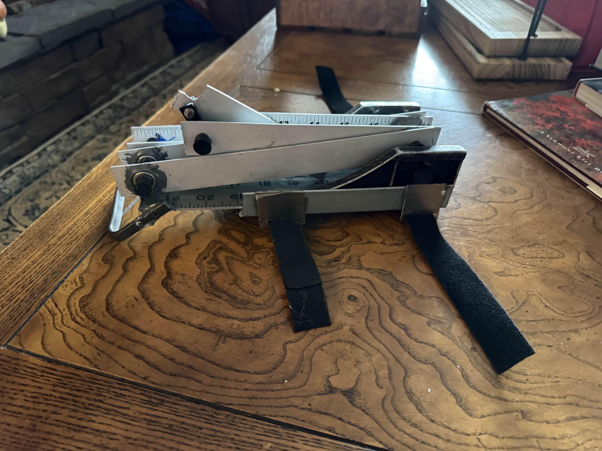 Extendable/Foldable Arm Prosthetic Prop : 10 Steps (with Pictures ...
