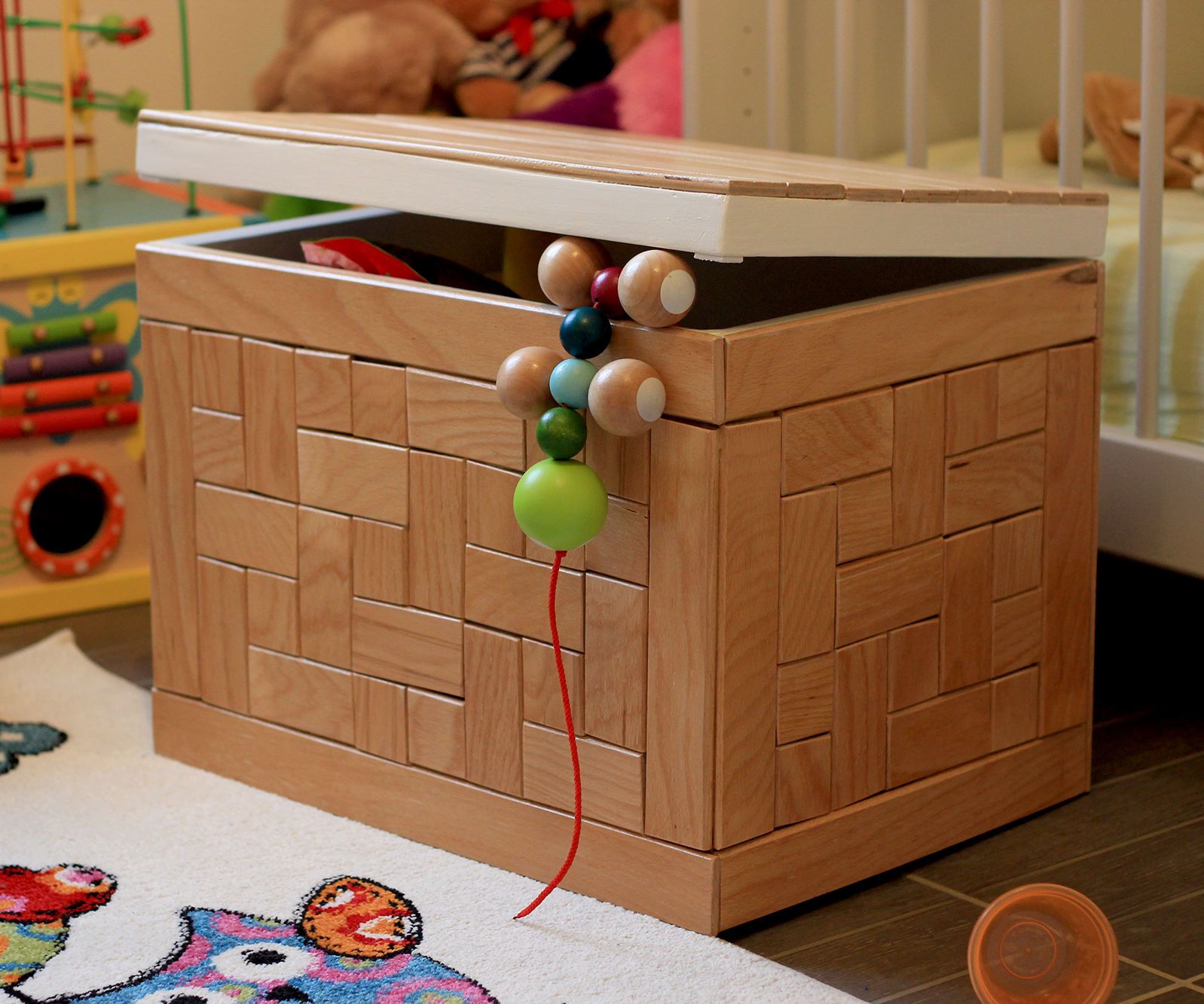 Slats Toy Chest