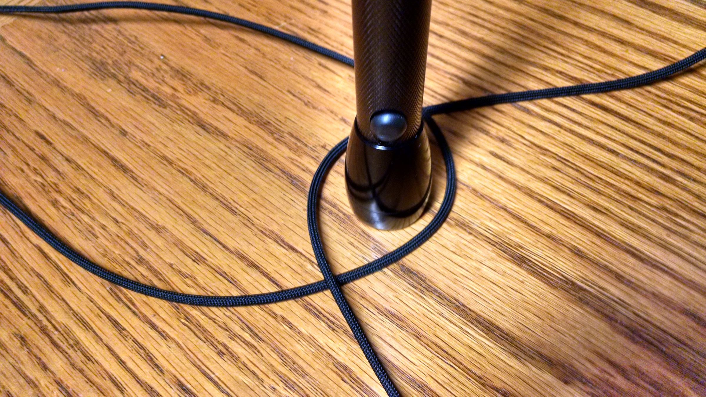 Paracord Flashlight Grip. 5 Steps (with Pictures) Instructables