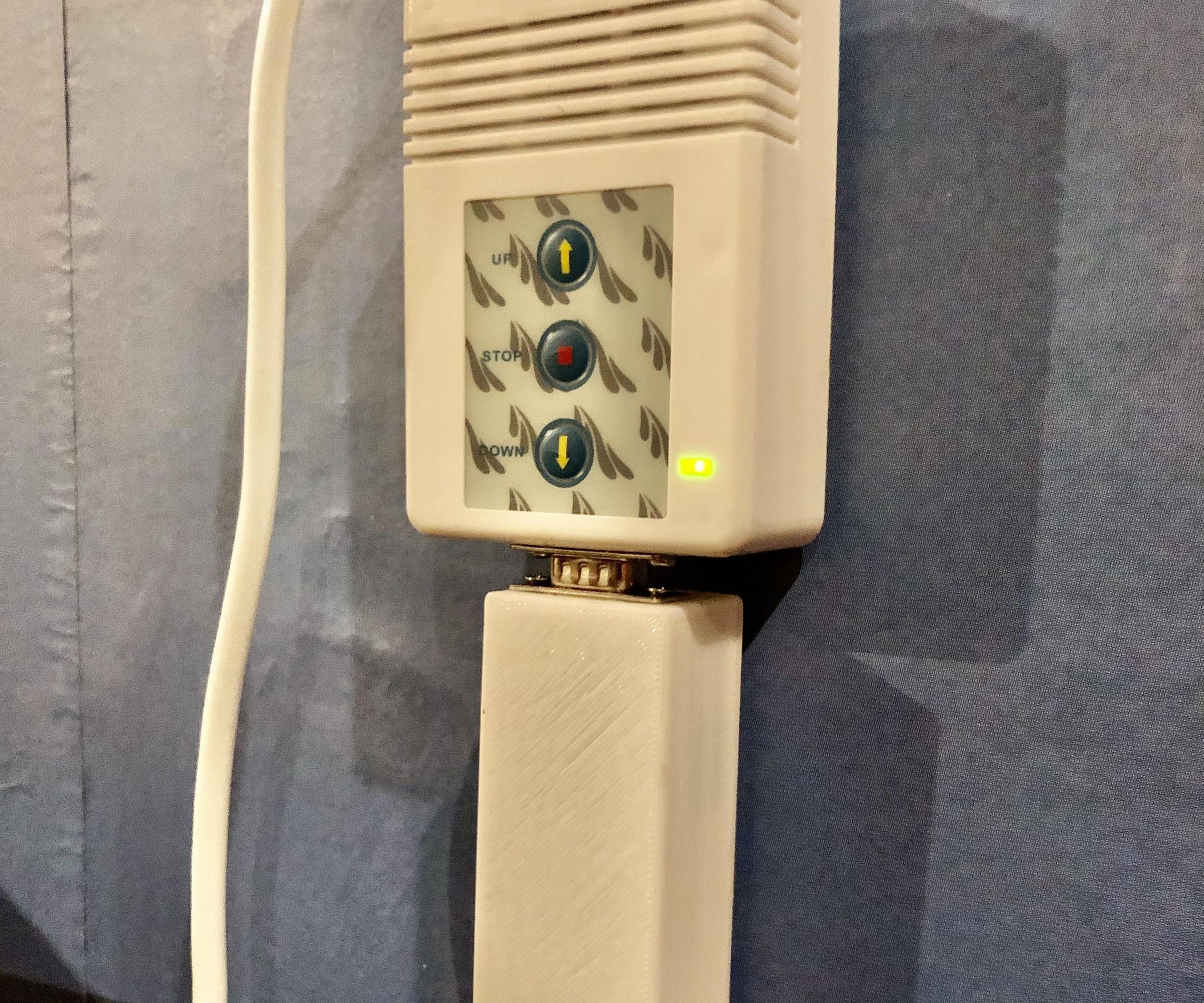 Make Powered Projector Screen “Smart” With WiFi Smart Switch