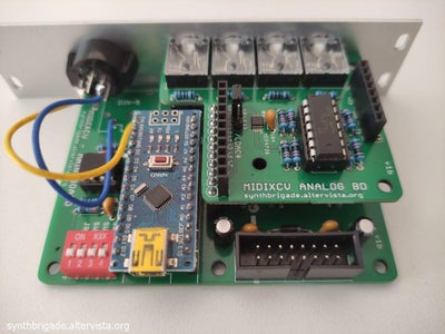 MIDIXCV - MIDI to Multiple Control Voltages Converter