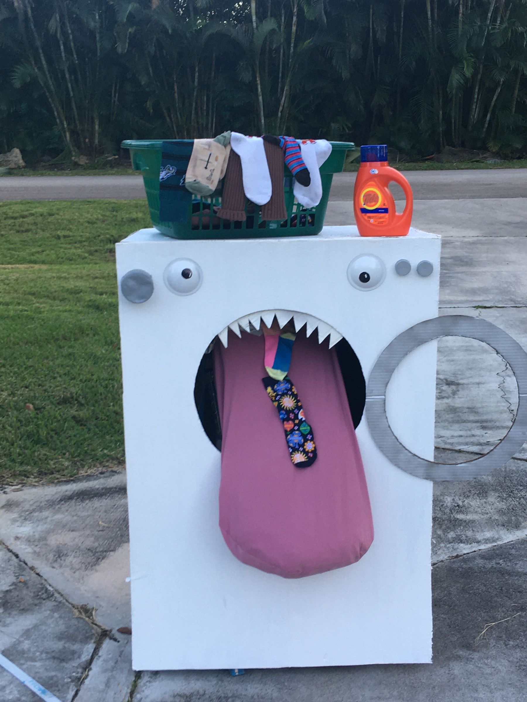 Sock Eating Washer Costume Instructables