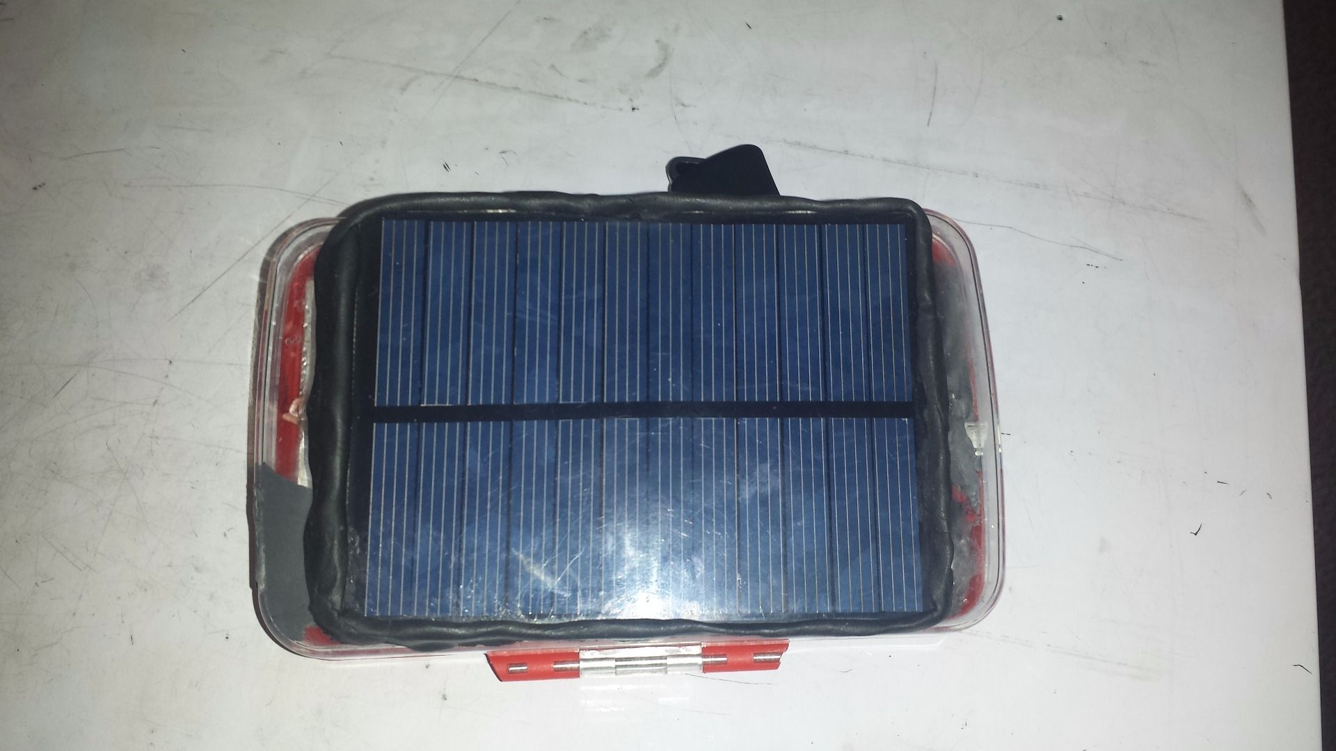 Qi Enabled Power Bank With Solar and Dynamo Charging