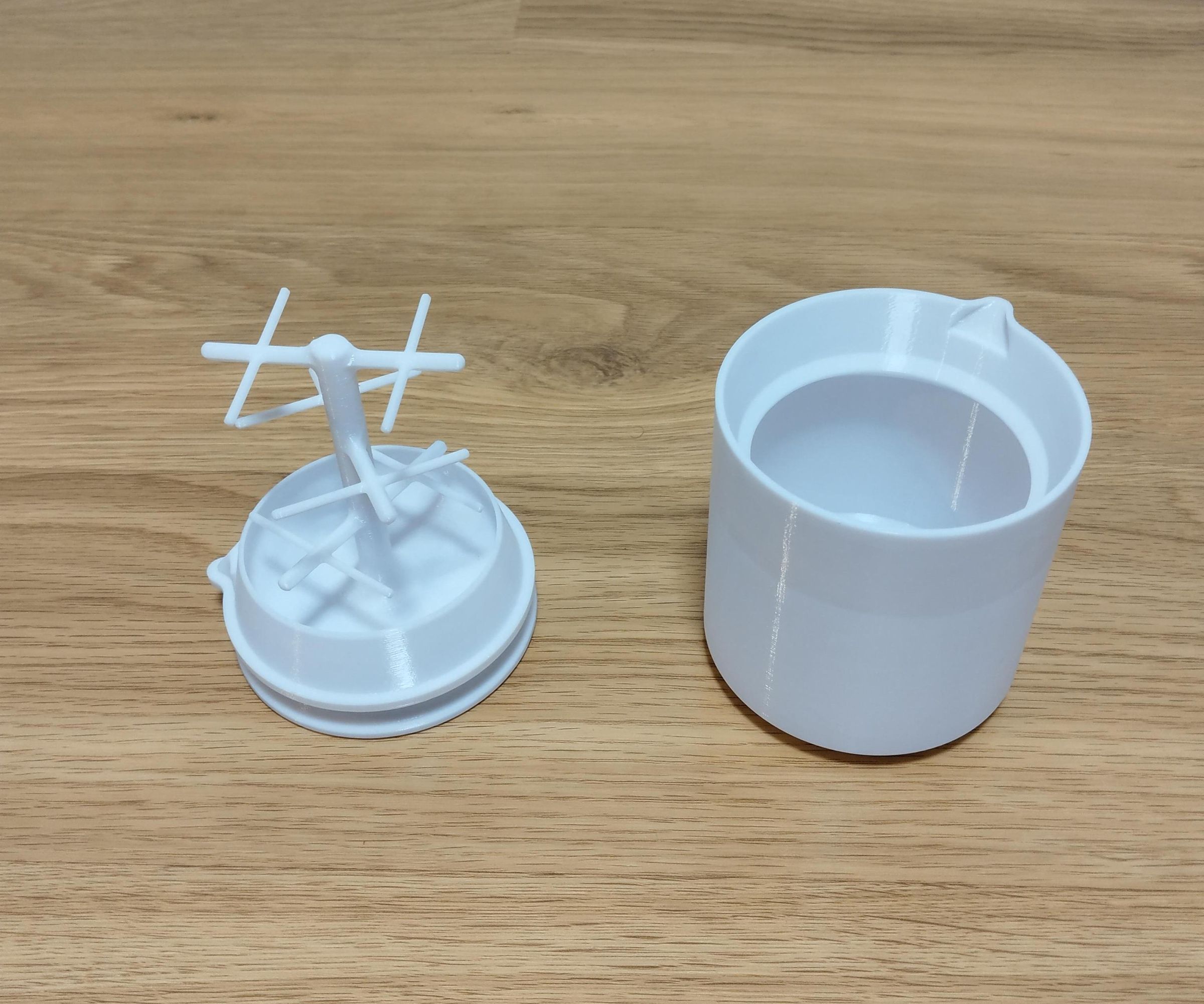 Egg Beatening Shaker