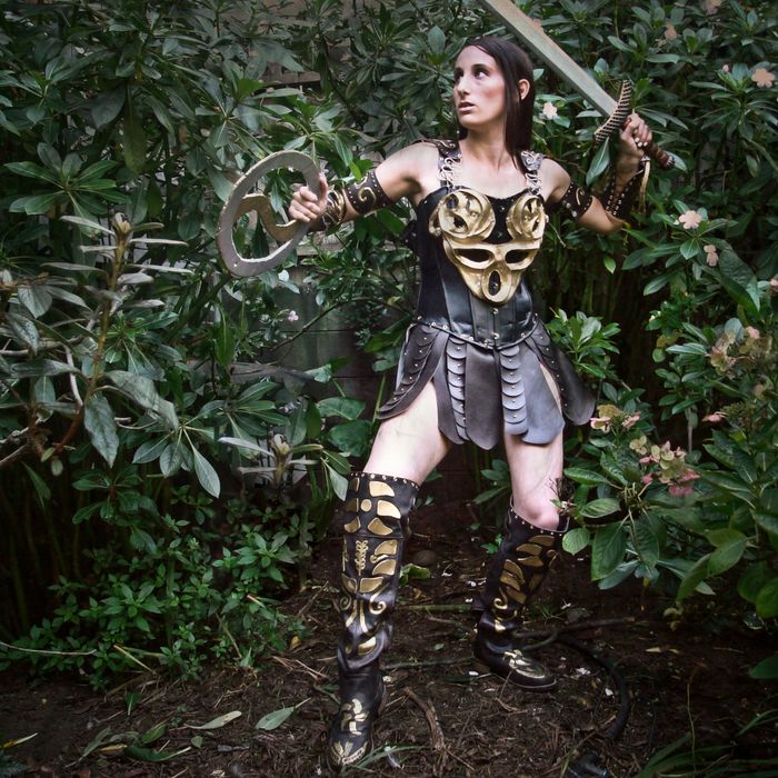 DIY Xena Warrior Princess Costume : 9 Steps (with Pictures) - Instructables DIY Xena Warrior Princess Costume : 9 Steps (with Pictures) - Instructables