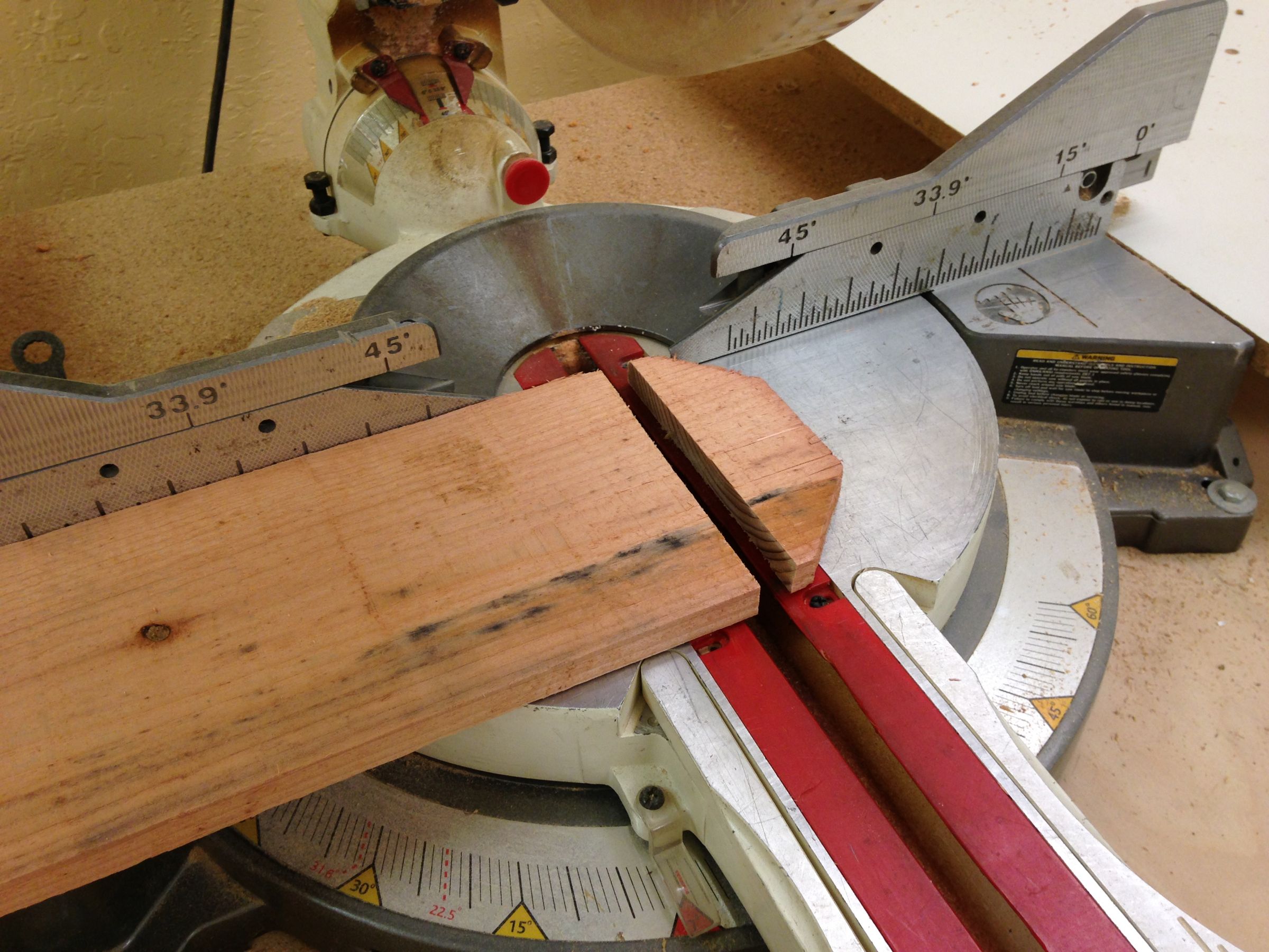 Cat Ramp Ladder Thingy : 5 Steps (with Pictures) - Instructables