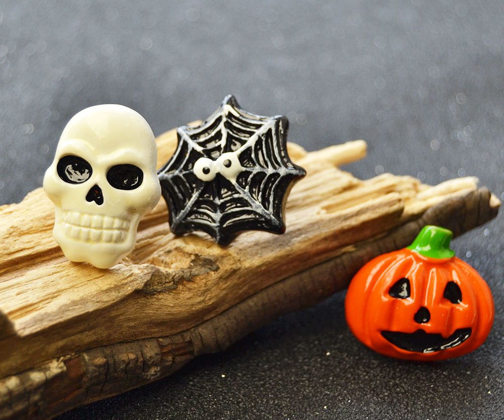 Halloween Theme Resin Cabochons Stud Earrings