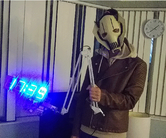 SciFi Clock From Recycles