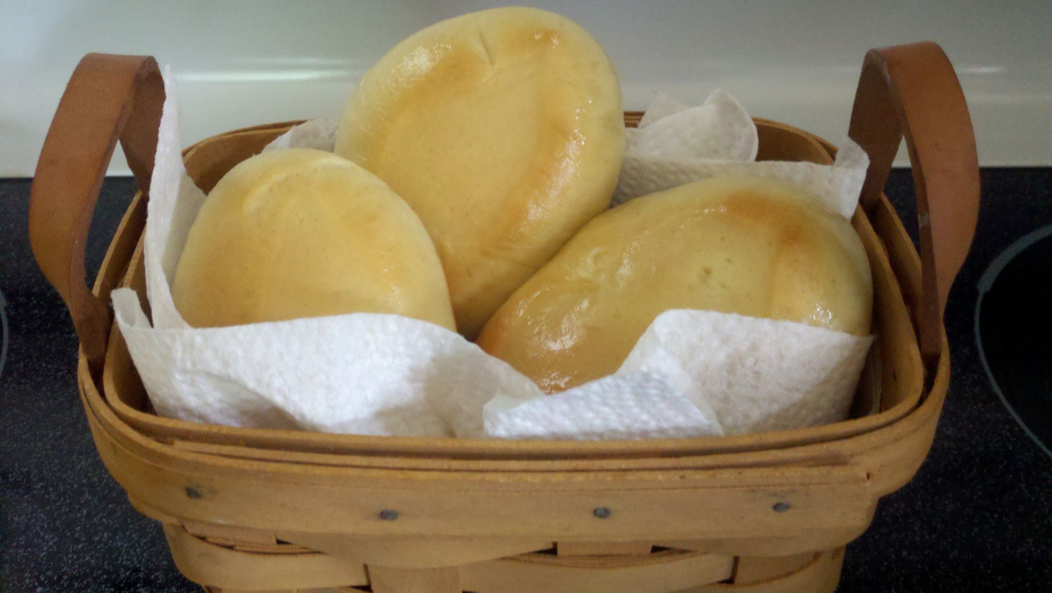 "Texas Roadhouse" Easy Sweet Yeast Roll Recipe to Mix in a Bread