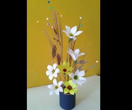 DIY Recycled Craft : Best Out of Waste Dried Leaves & Broomstick Home Decoration Craft