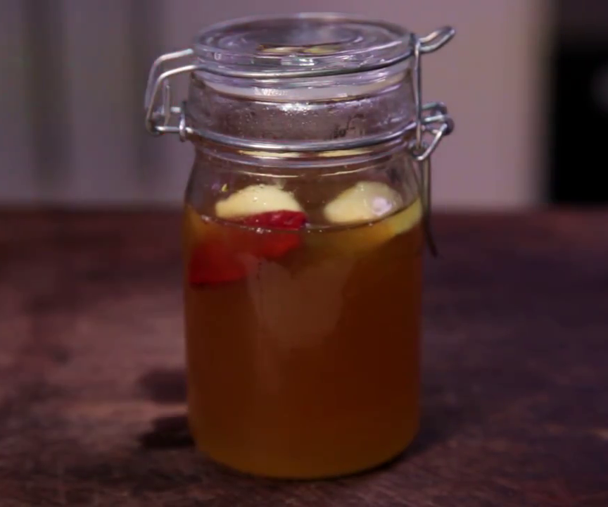 How to Make Garlic and Chilli Infused Honey