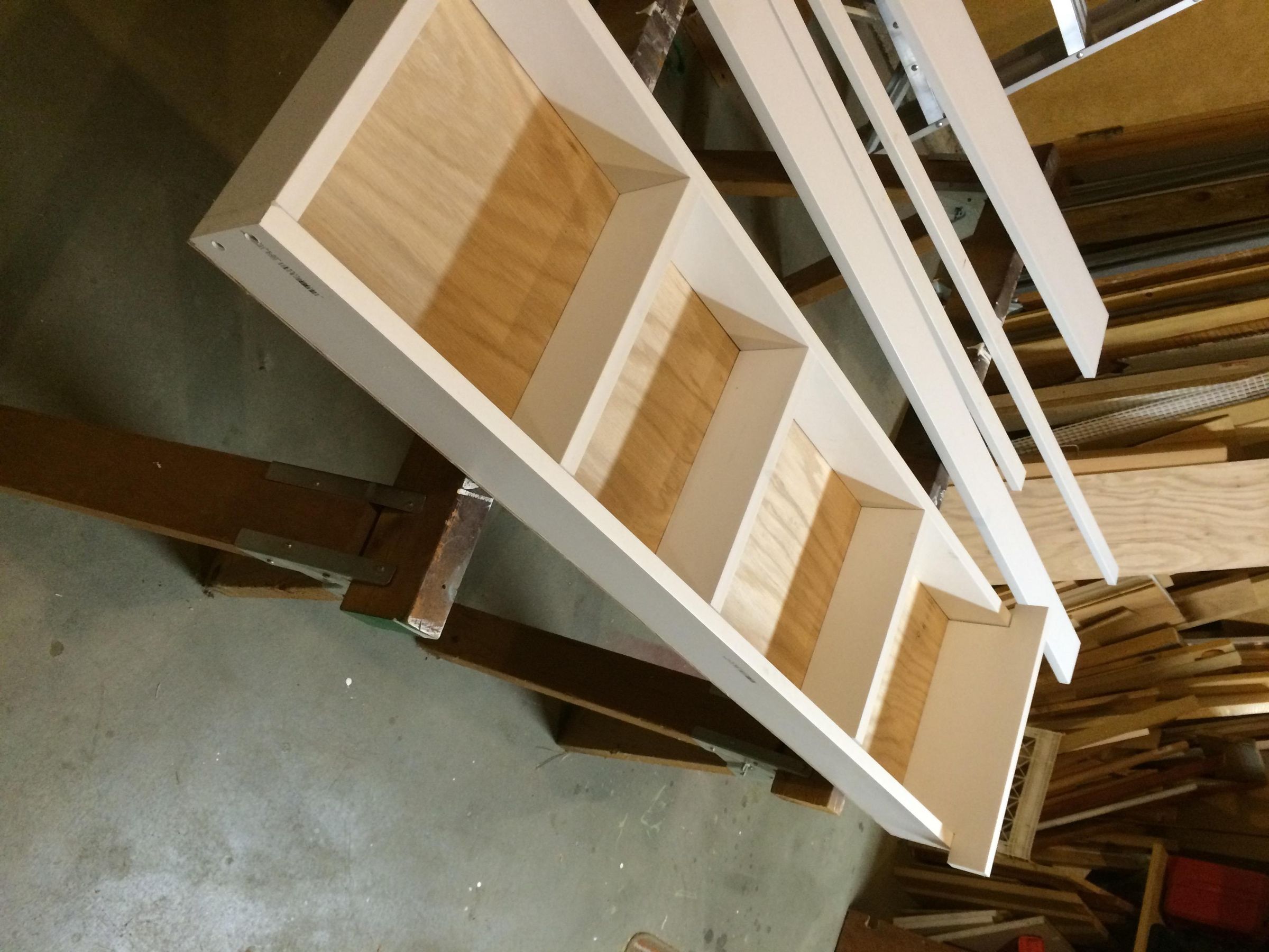 Builtin Shelves Between the Studs 4 Steps (with Pictures