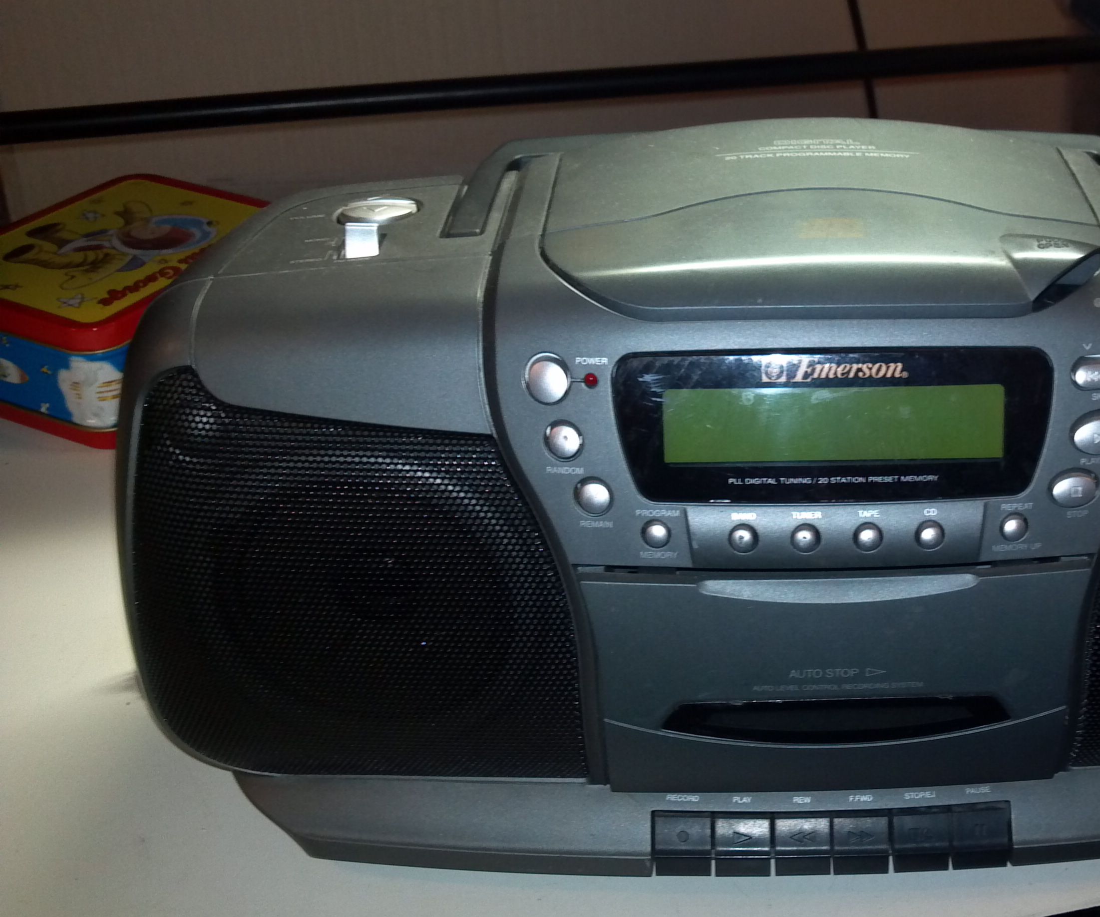 Nearly Free Electric Guitar Practice Amp