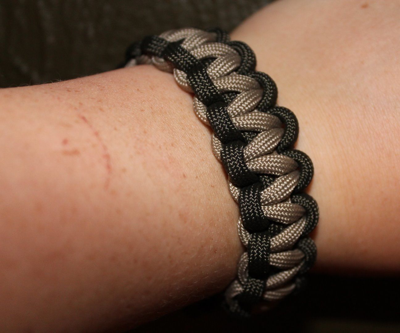 Solman Bar Paracord Braclet