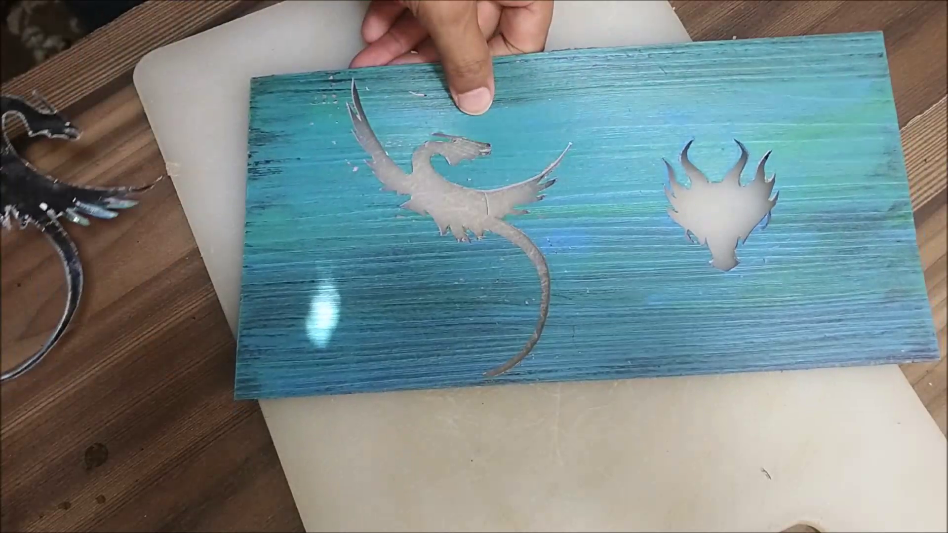 How to Make Backlit Pallet Wall Art 3 Steps Instructables