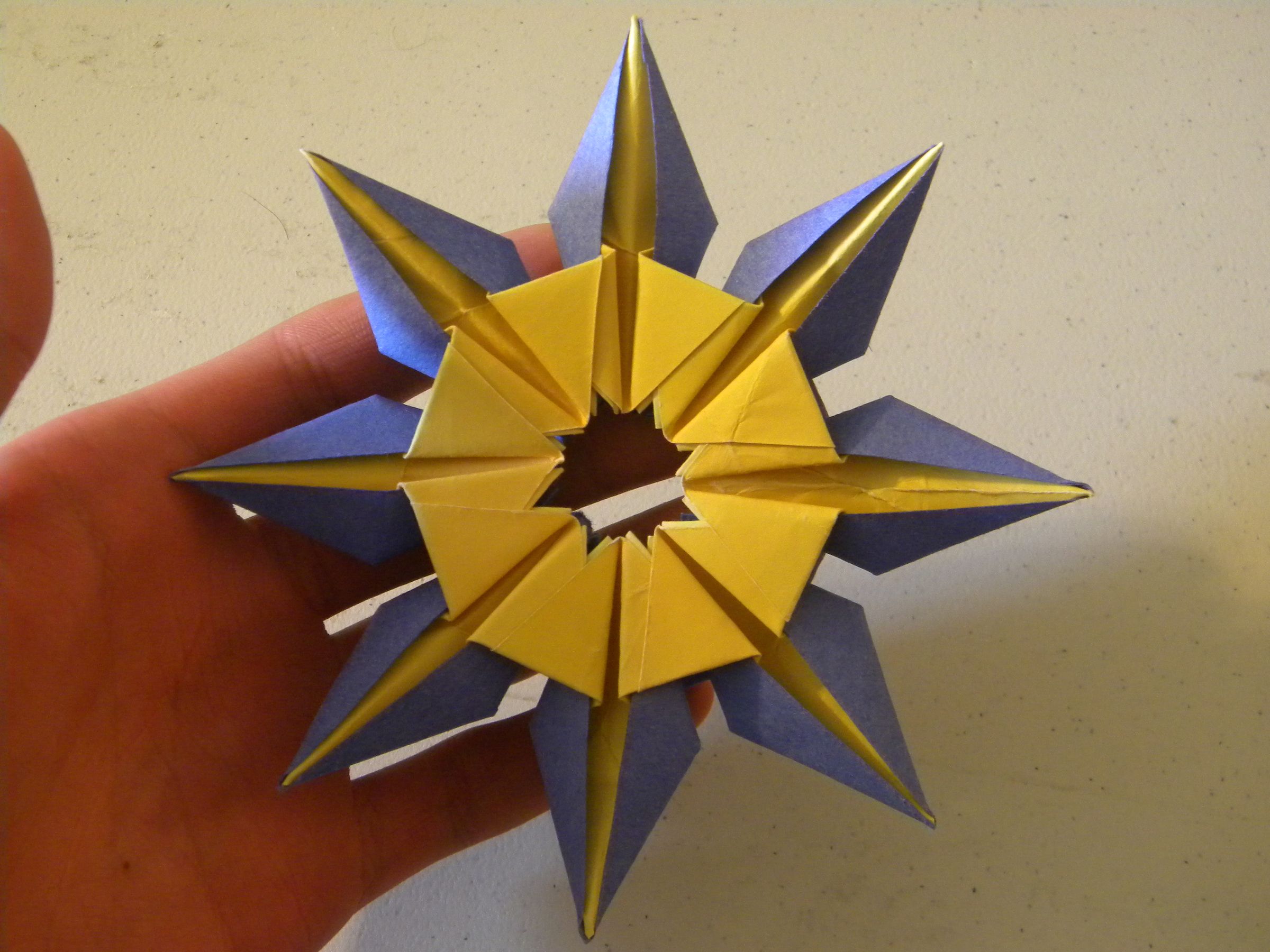 Origami Solrock
