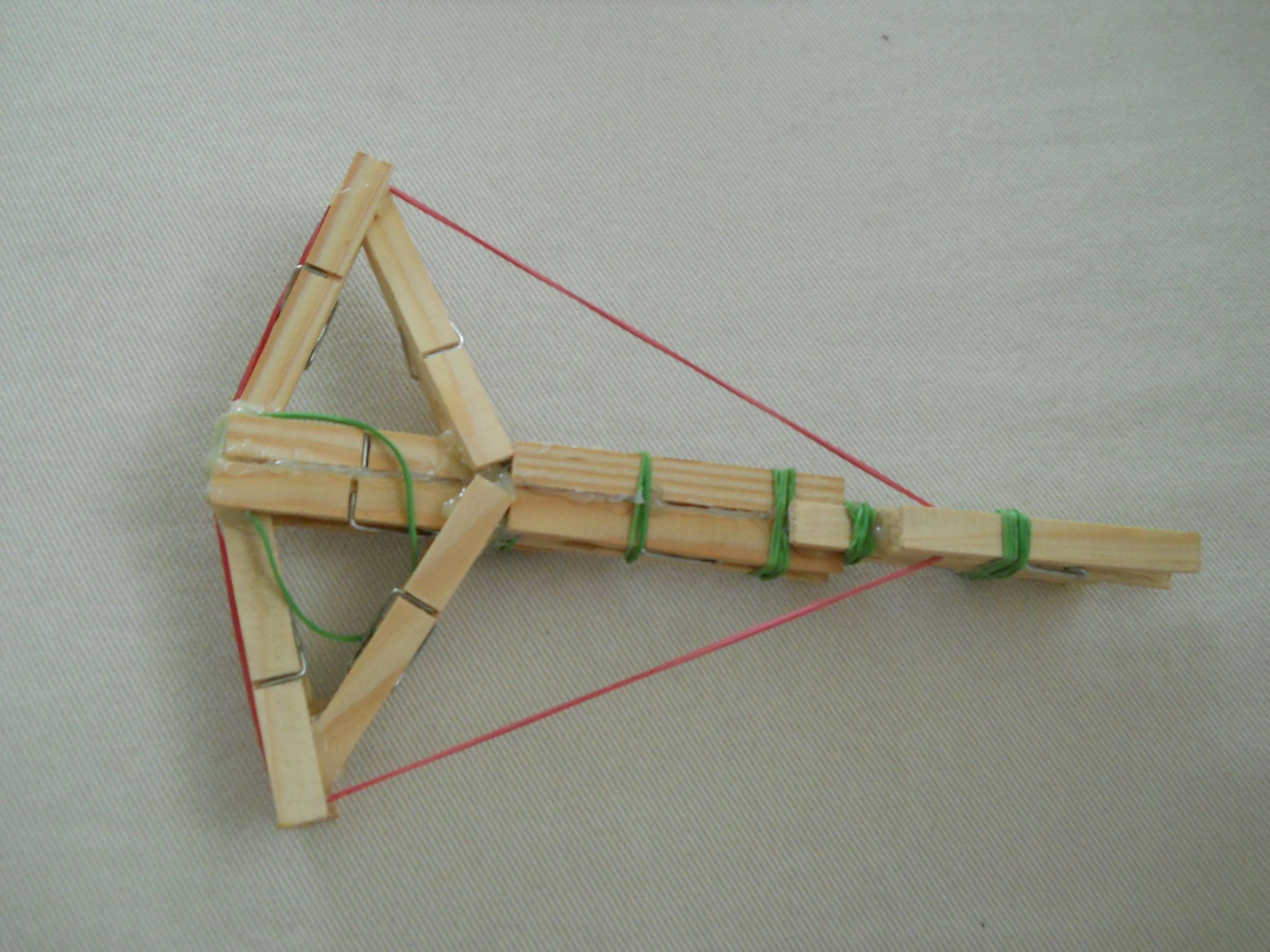 Mini Clothespin Catapult and Crossbow 9 Steps (with Pictures