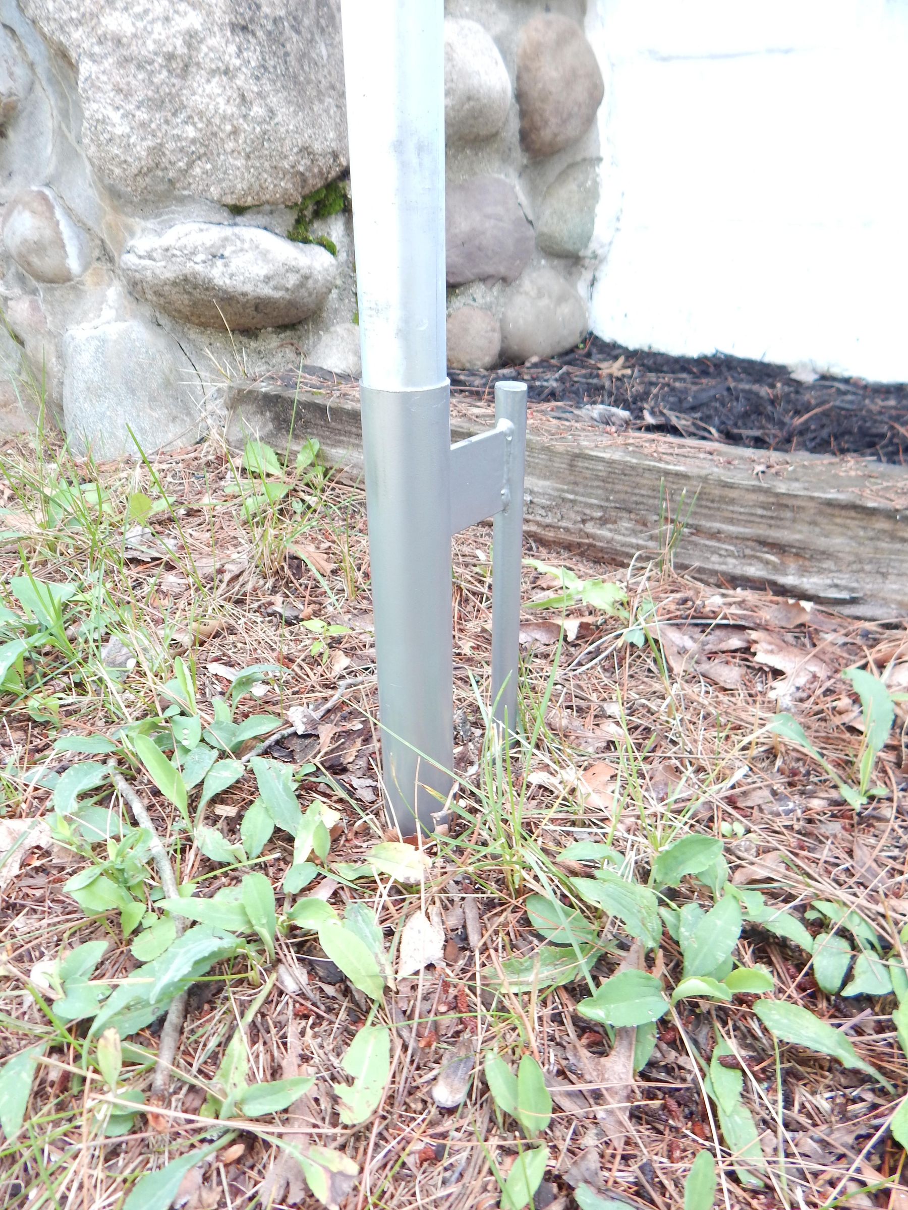 Homemade Adjustable Poles for Backyard String Lights 5 Steps