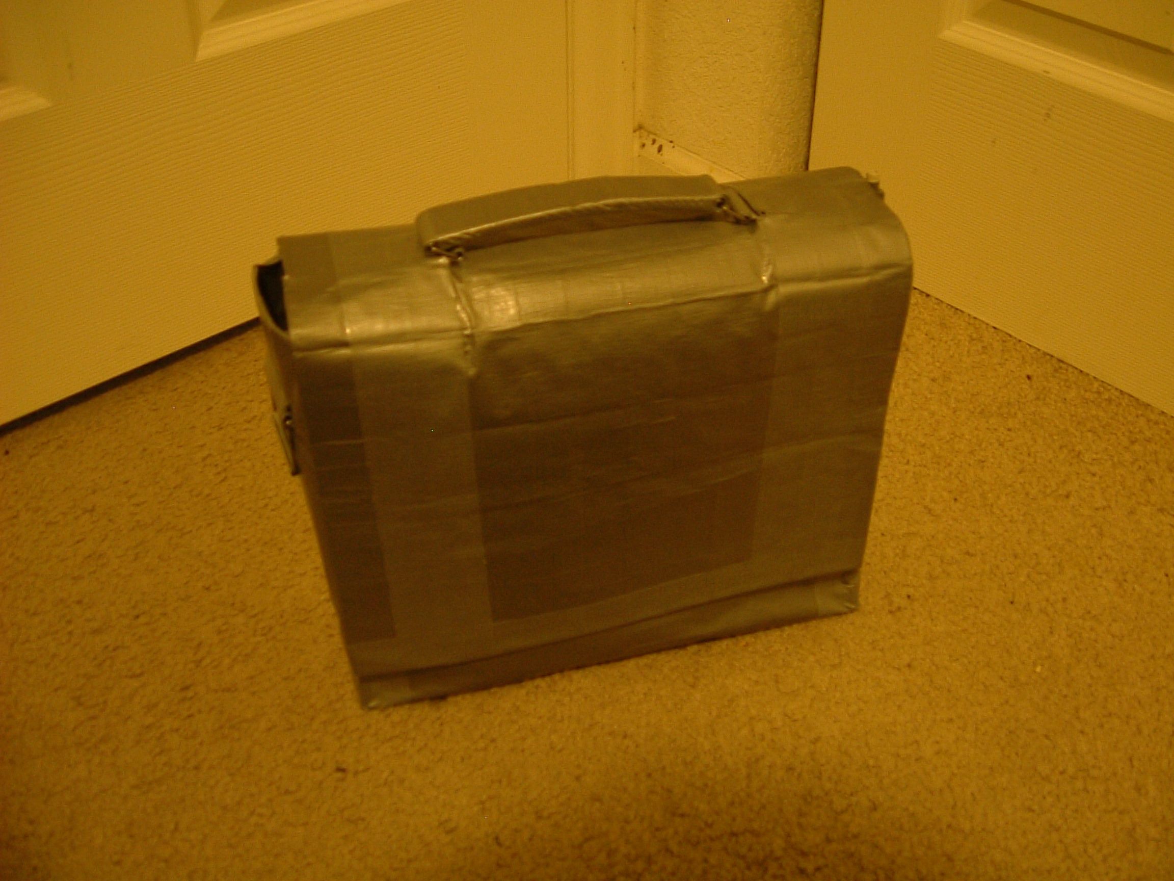 Duct Tape Messenger Bag + Hardware 19 Steps (with Pictures