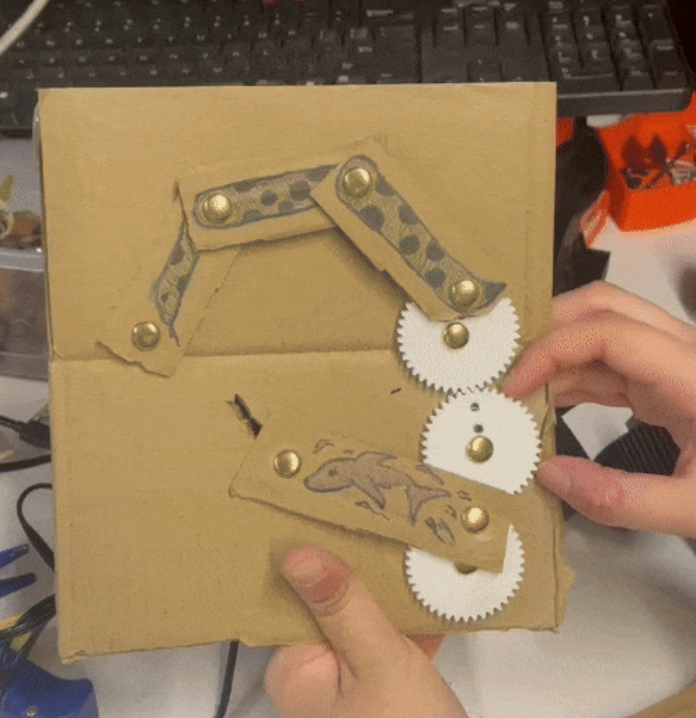 Use Linkages to Create a Cardboard Scene