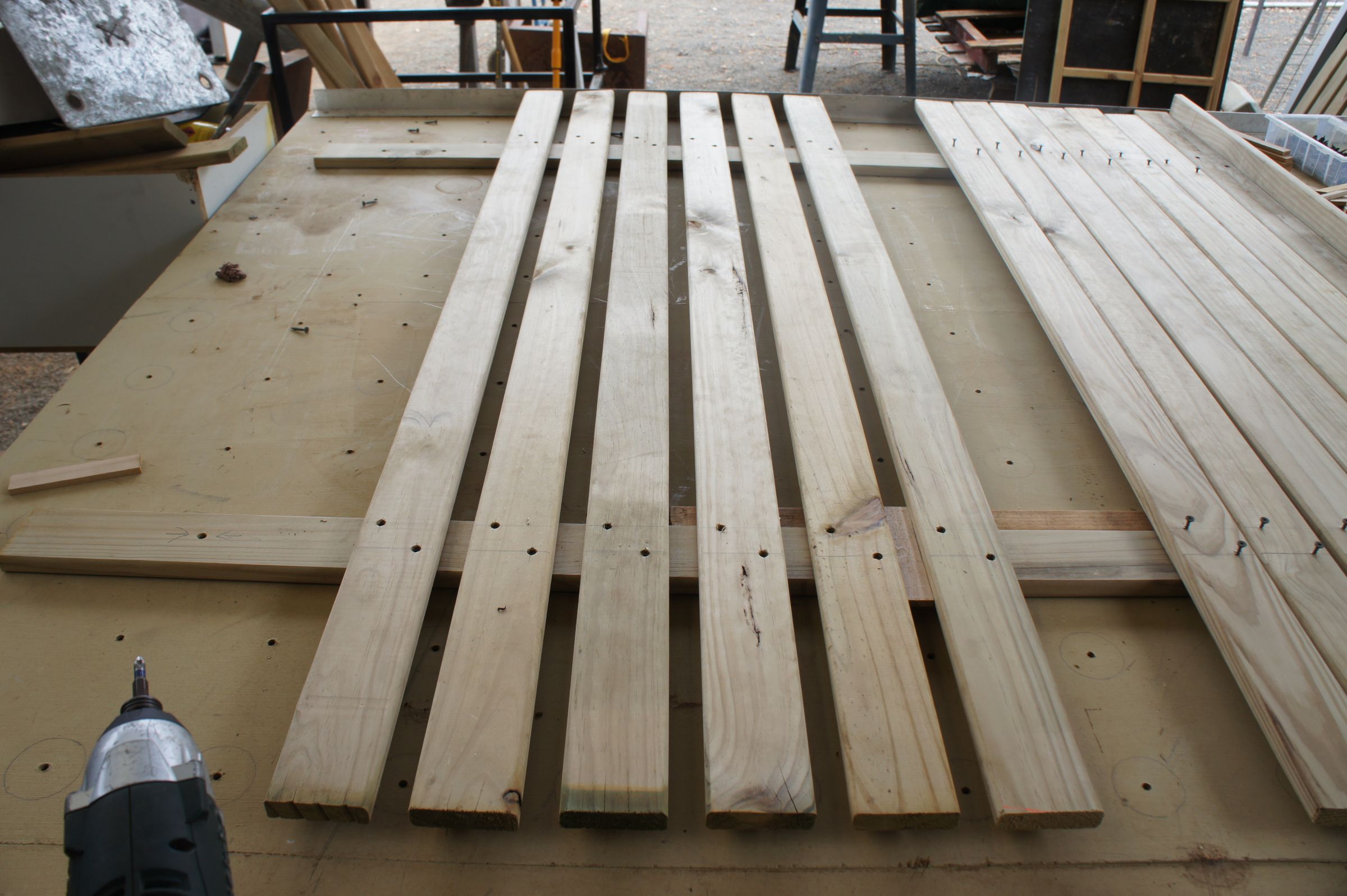 How to - Simple Picket Garden Gate