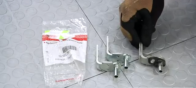 How to Replace a Refrigerator Door Hinge