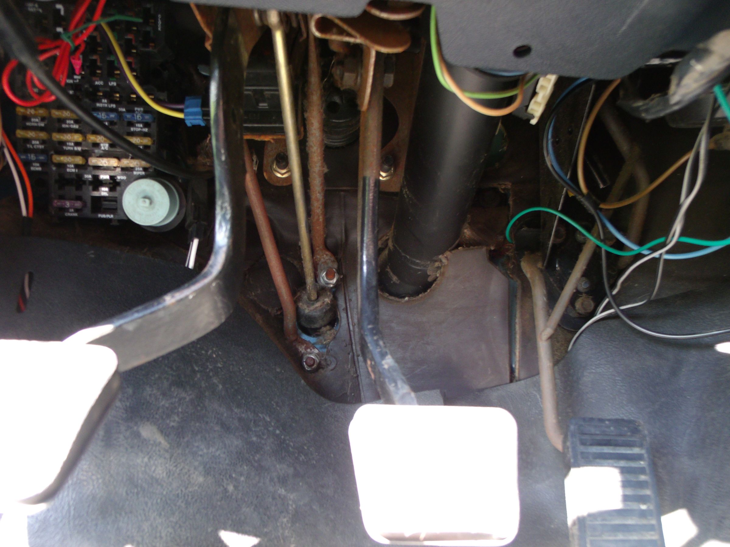 How to Install a Tachometer : 8 Steps (with Pictures) - Instructables