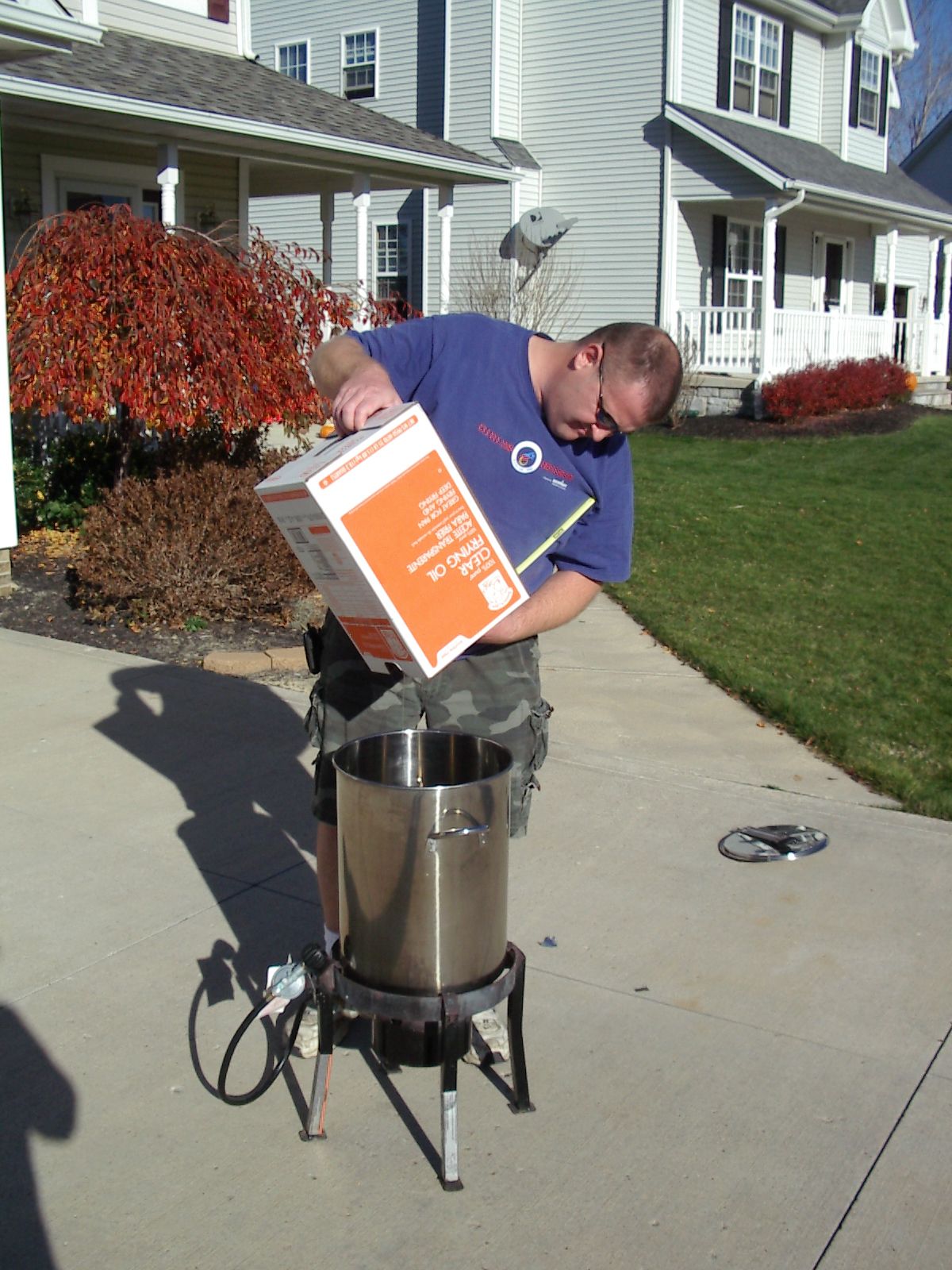 How to SAFELY Fry a Turkey 5 Steps (with Pictures) Instructables