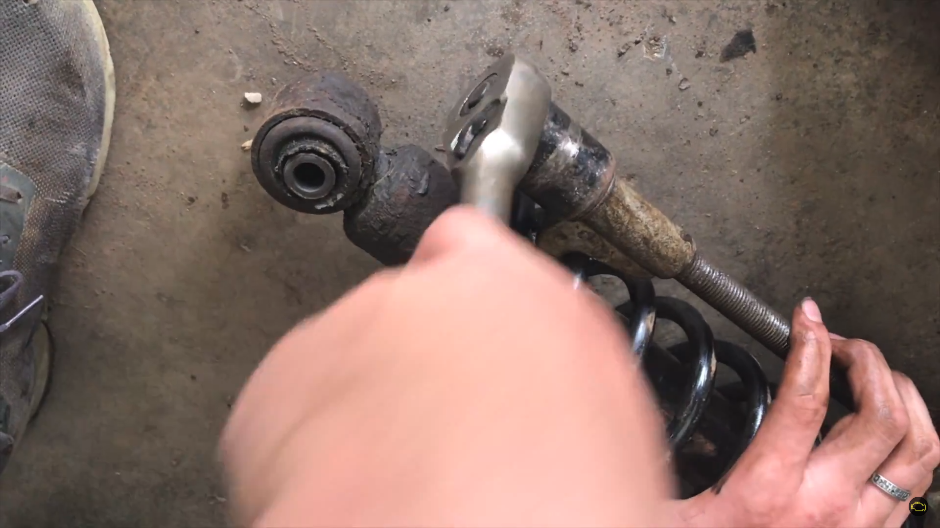 Replace Coil Springs (the LOWCOST Way) 5 Steps Instructables