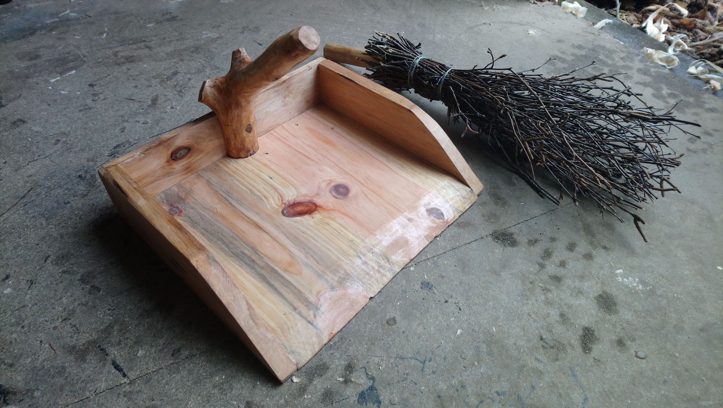 Wooden Brush and Dustpan 9 Steps (with Pictures) Instructables