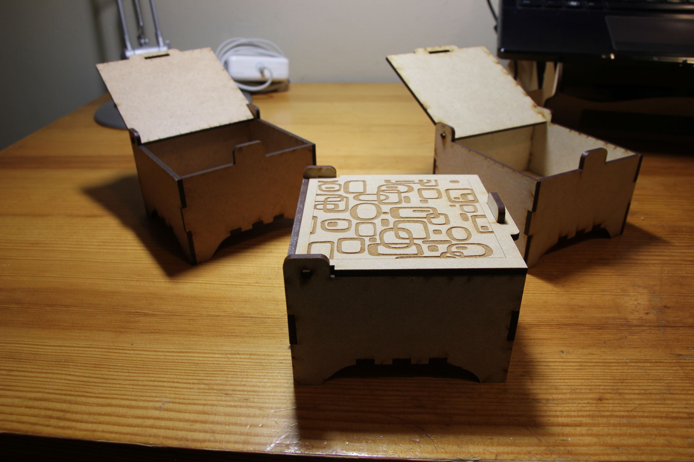 Laser Cut Jewelry Boxes (customizable lids)