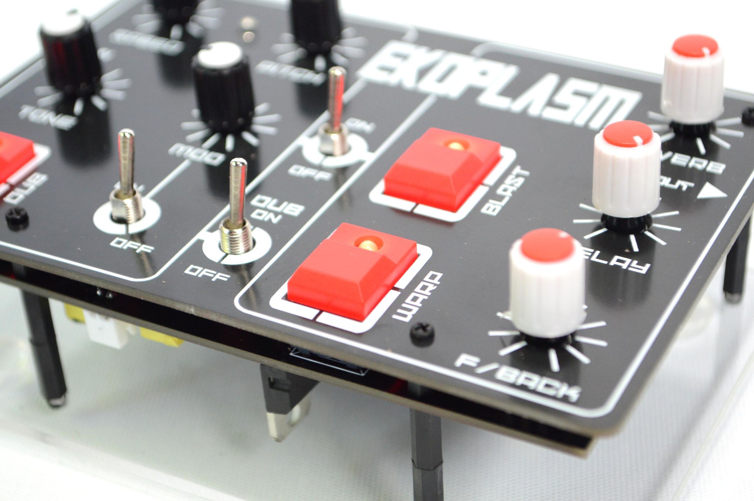 Dub Siren & Delay/Reverb 2 in 1 Synth Little Synths With BIG Sounds 3 8 Steps (with