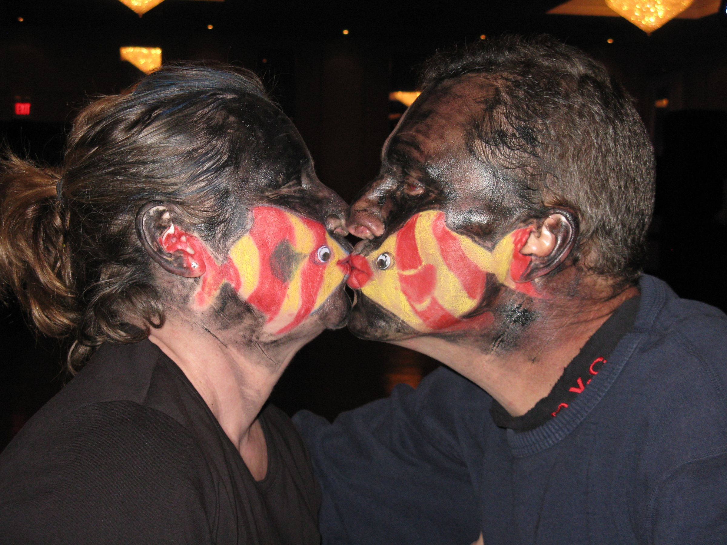 Kissing Fish