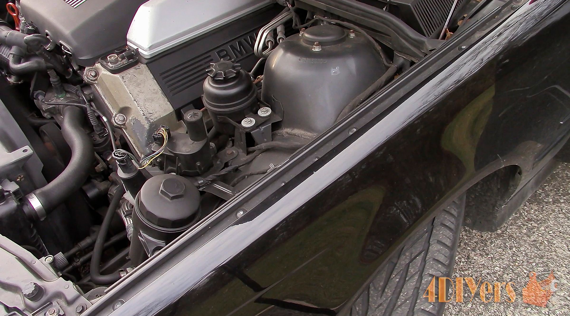 How to Replace Power Steering Fluid (with a Drain) 5 Steps (with