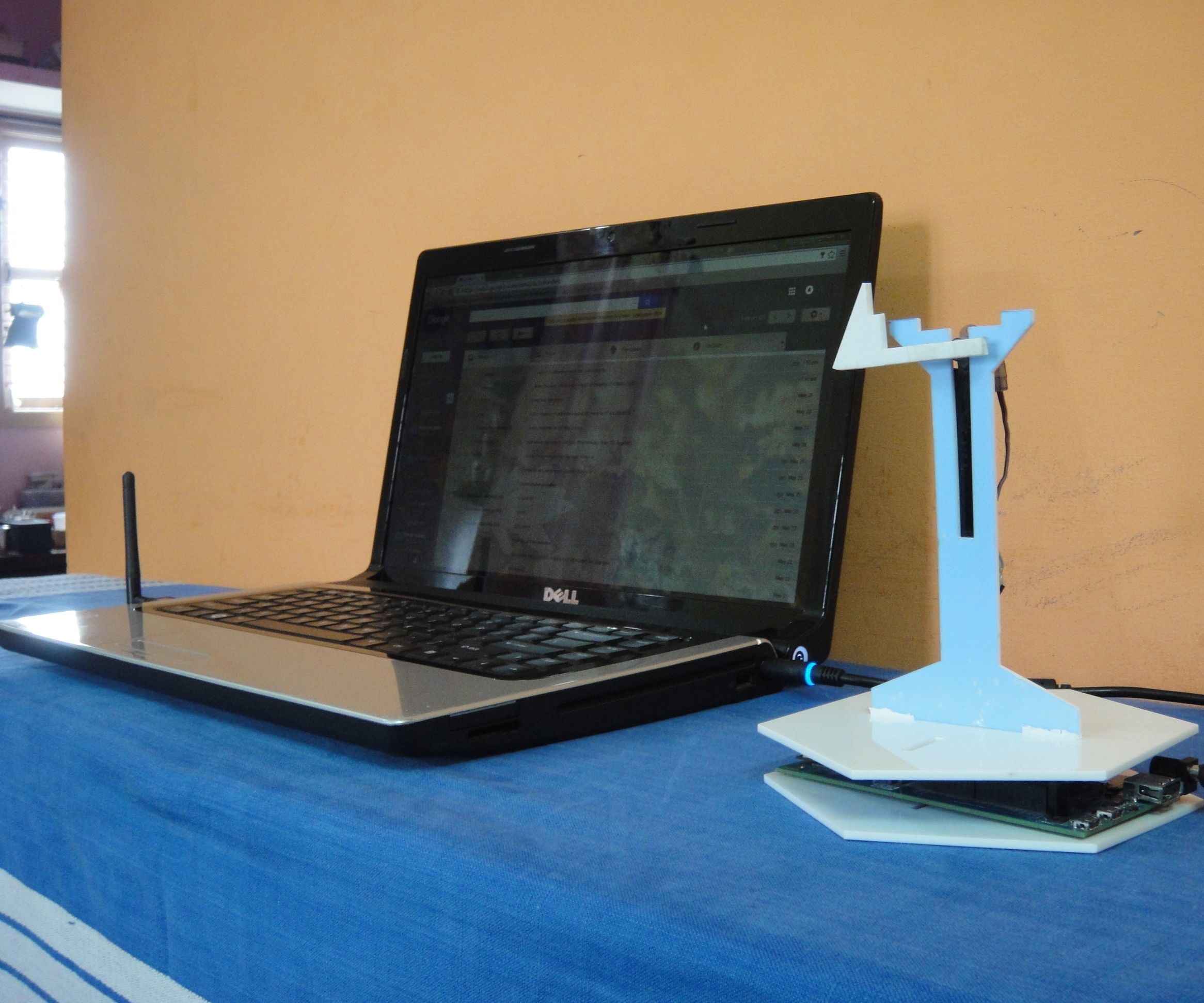Flag E-mail Notifier Using Intel-Edison