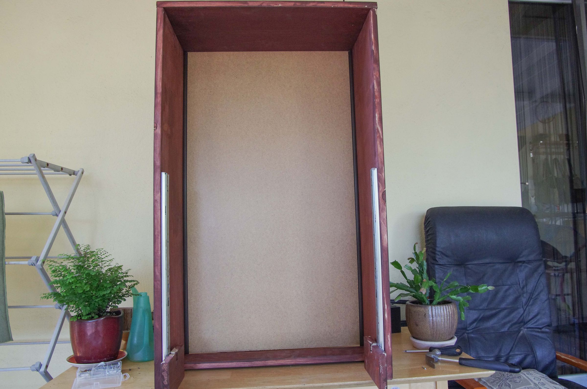 Sit&Stand Computer Desk Hutch 8 Steps (with Pictures) Instructables