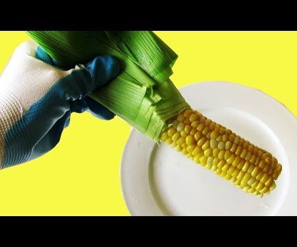 Easiest Way to Shuck a Corn