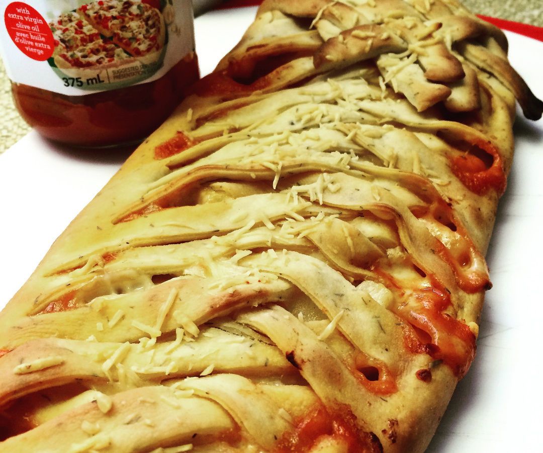 Braided Pizza Calzone 